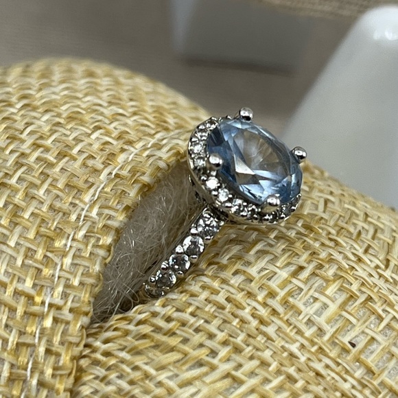 Vintage Estate Sterling Silver 925 Blue Topaz & Diamond Halo Ring – Size 6 - Picture 7 of 17